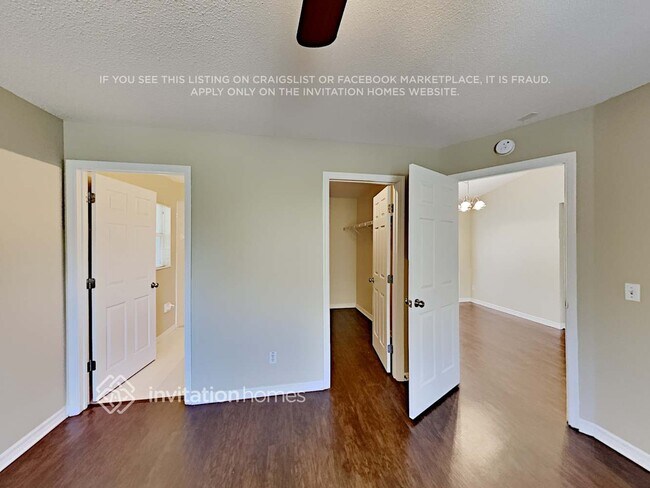 Building Photo - 1760 W Finland Dr