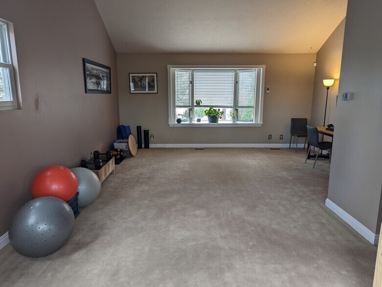 Building Photo - 8134 S Scandia Way