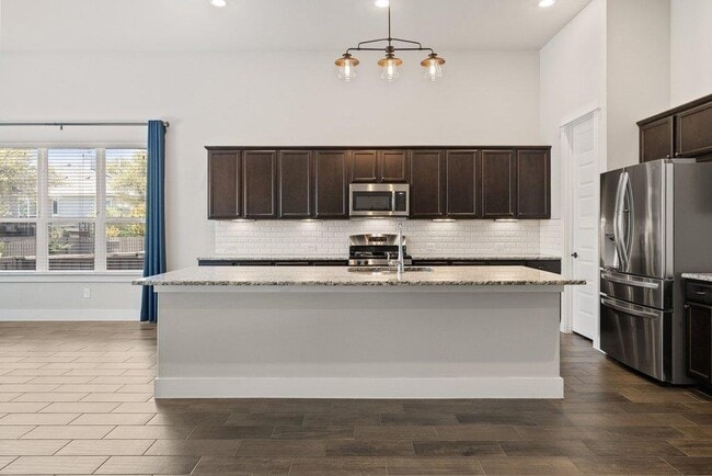 Building Photo - 13701 Ronald Reagan Blvd