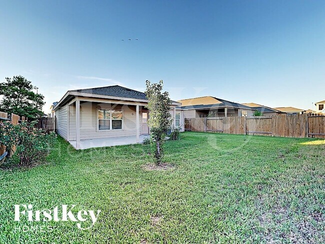 Building Photo - 24543 Eagles Claw Dr