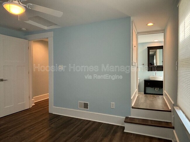 Building Photo - 1524 Bellefontaine St