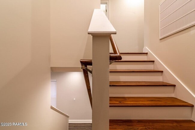 Building Photo - 108 Millie Park Dr