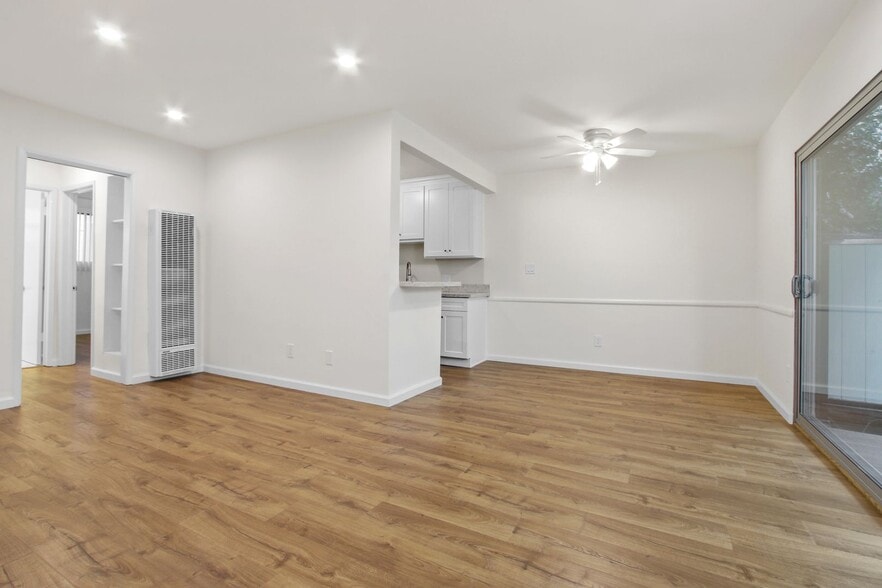 Building Photo - 918 4th St