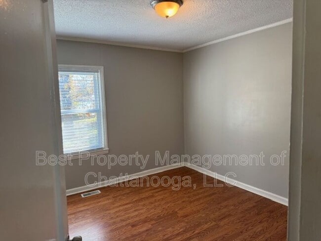 Building Photo - 1408 Armour Dr