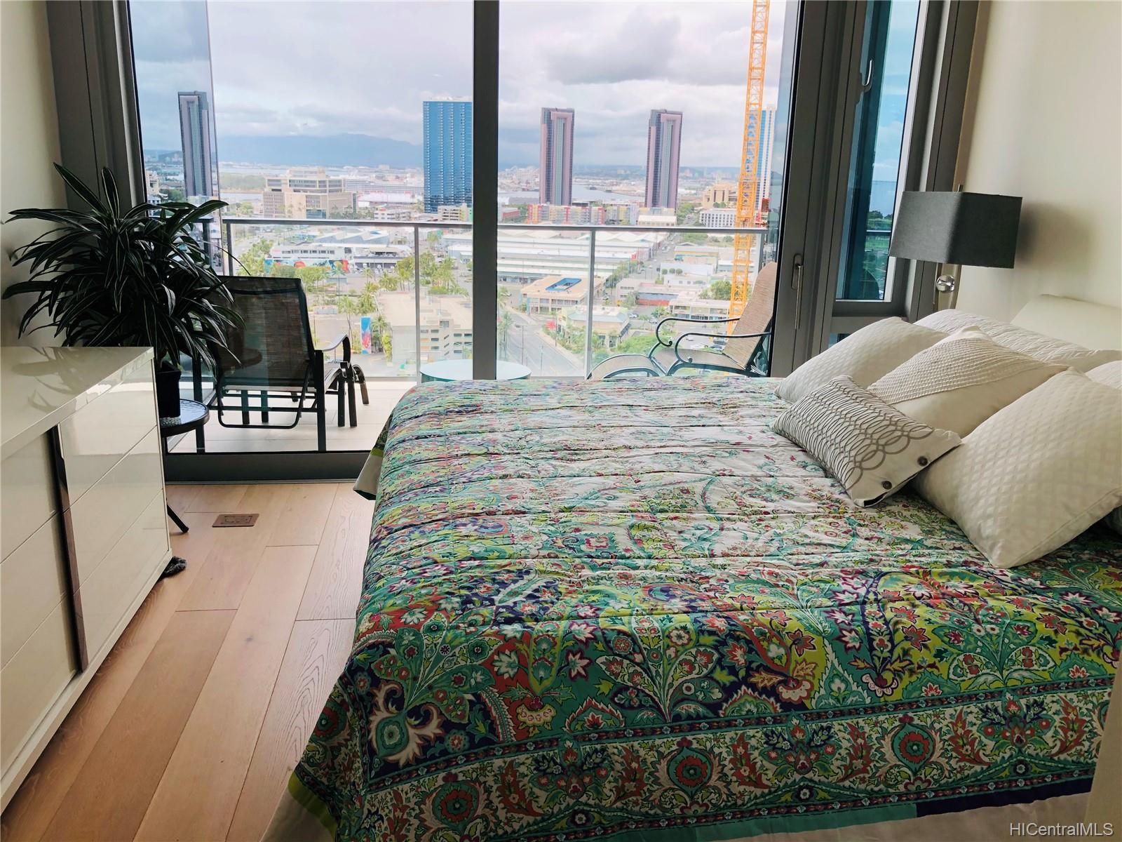 Bedroom - 1118 Ala Moana Blvd