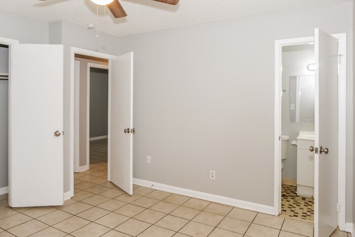 Building Photo - 6315 Maywick Dr NW