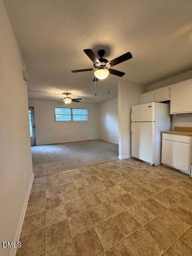 Building Photo - Adorable 2 bed Duplex in Wake Forest! Close to Downtown!