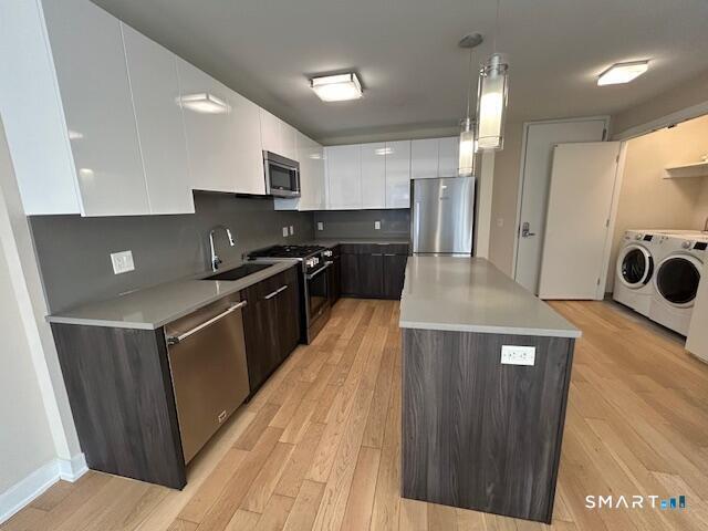 Building Photo - 401 Atlantic St