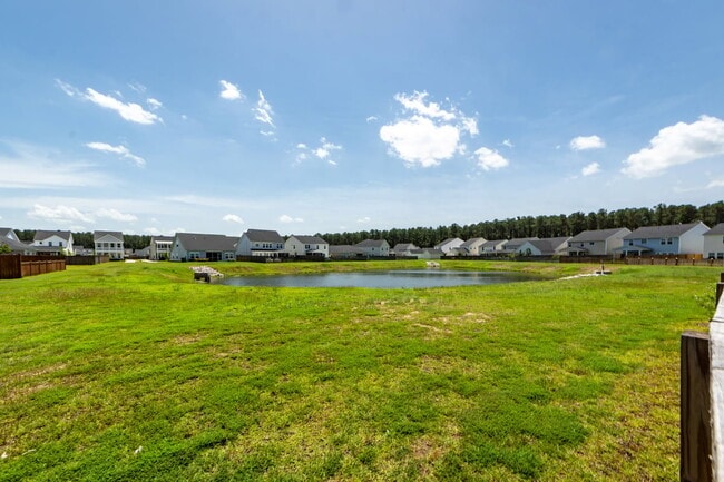 Building Photo - 214 Narrowleaf Ave