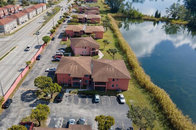 Building Photo - 2020 NW 119th St