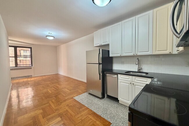 Floorplan - 700 Fort Washington Avenue