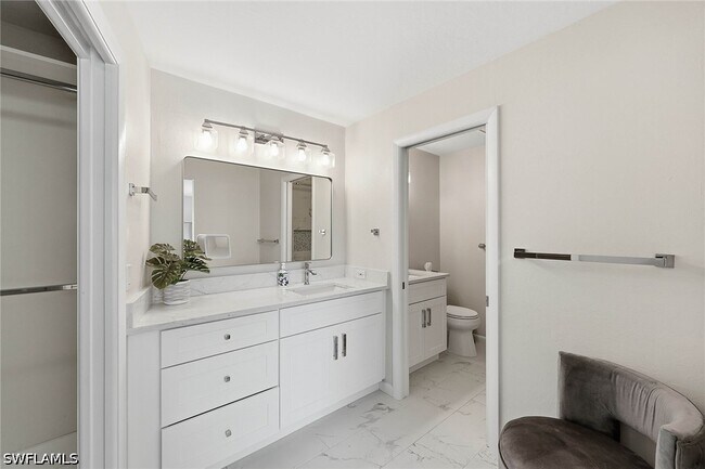 Building Photo - 799 Caribbean Ct