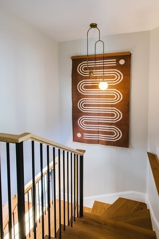 Building Photo - 10 Ware St