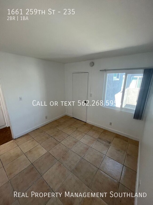 Building Photo - 2 Bed/ 1 Bath Apartment in Harbor City For...