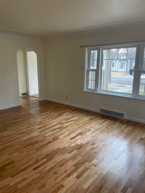 Building Photo - 2217 Elm St