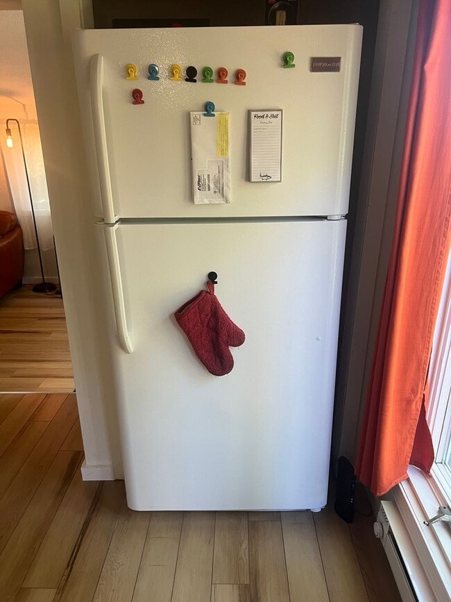 Building Photo - Great location with deeded access to Bauneg Beg Pond