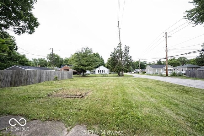 Building Photo - 1621 E 49th St