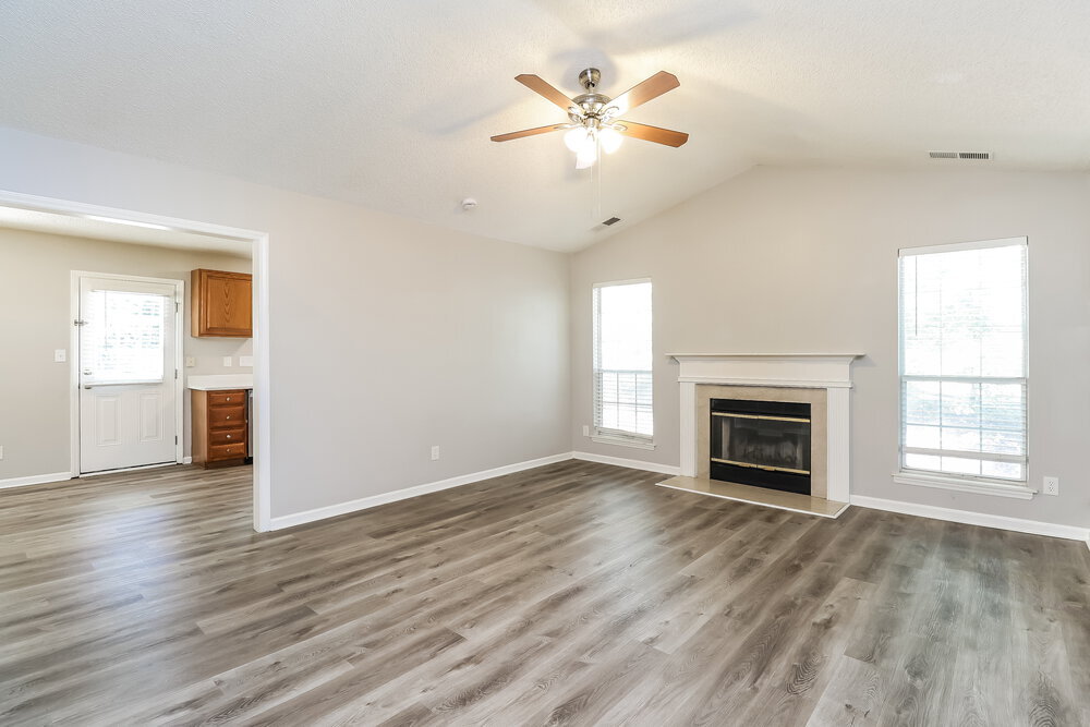 Building Photo - 2601 Clarencefield Dr
