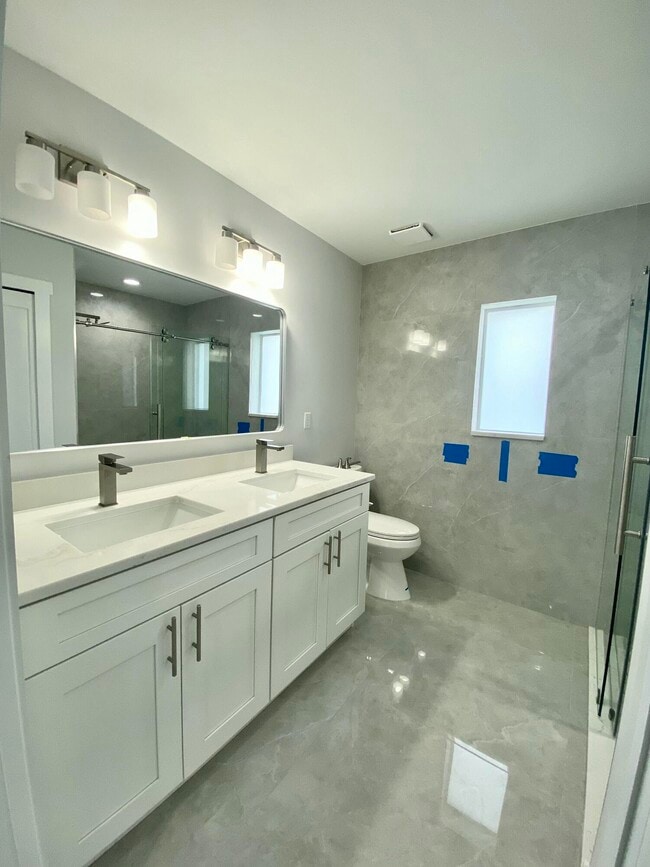 Building Photo - 5807 Raintree Trail