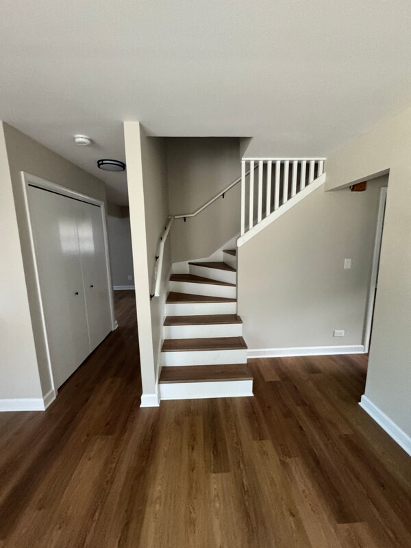Building Photo - 2605 Oriole Ln