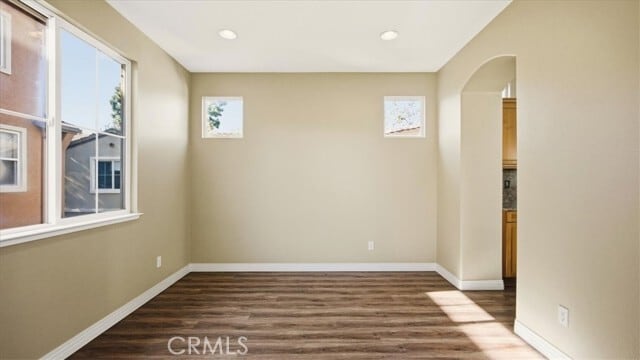 Building Photo - 8 Madagascar