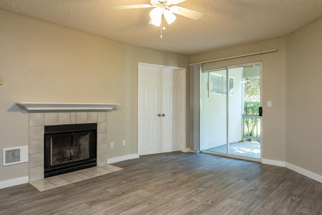 Three Bedroom | Living Room with Fireplace - Boulders on the River