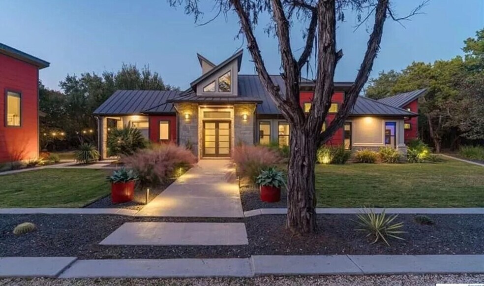 Building Photo - 12715 Trail Driver