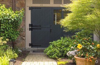Building Photo - 113 Coggeshall Ave