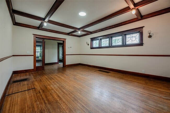 Building Photo - 376 Barrington St