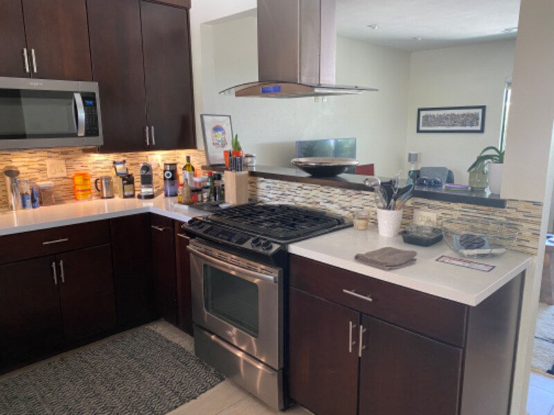 Building Photo - 666 N Plaza Amigo