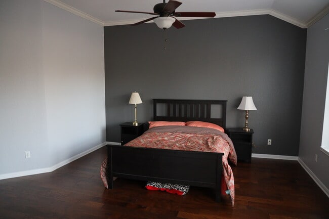 Master Bedroom - 2132 Rodeo Dr