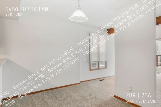 Building Photo - 5450 Fiesta Ln