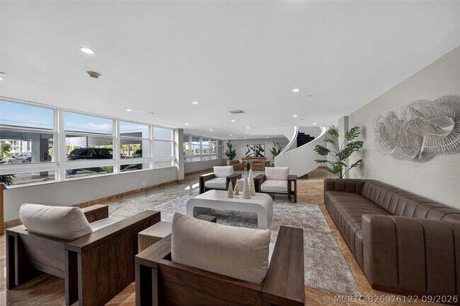 Building Photo - 1370 S Ocean Blvd