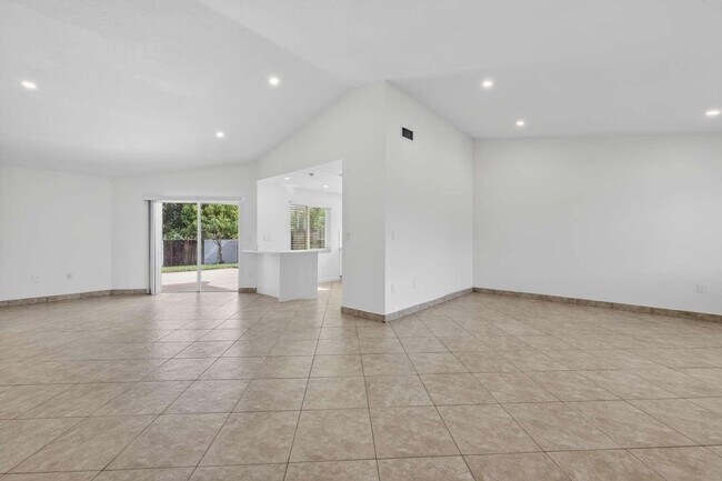 Building Photo - 1329 SW 151st Way