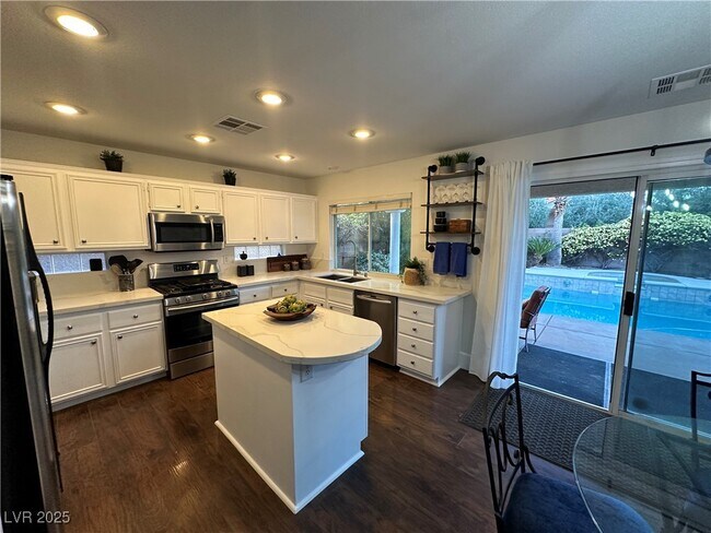 Building Photo - 10263 Splendor Ridge Ave
