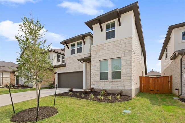 Building Photo - 212 Lariat Lp