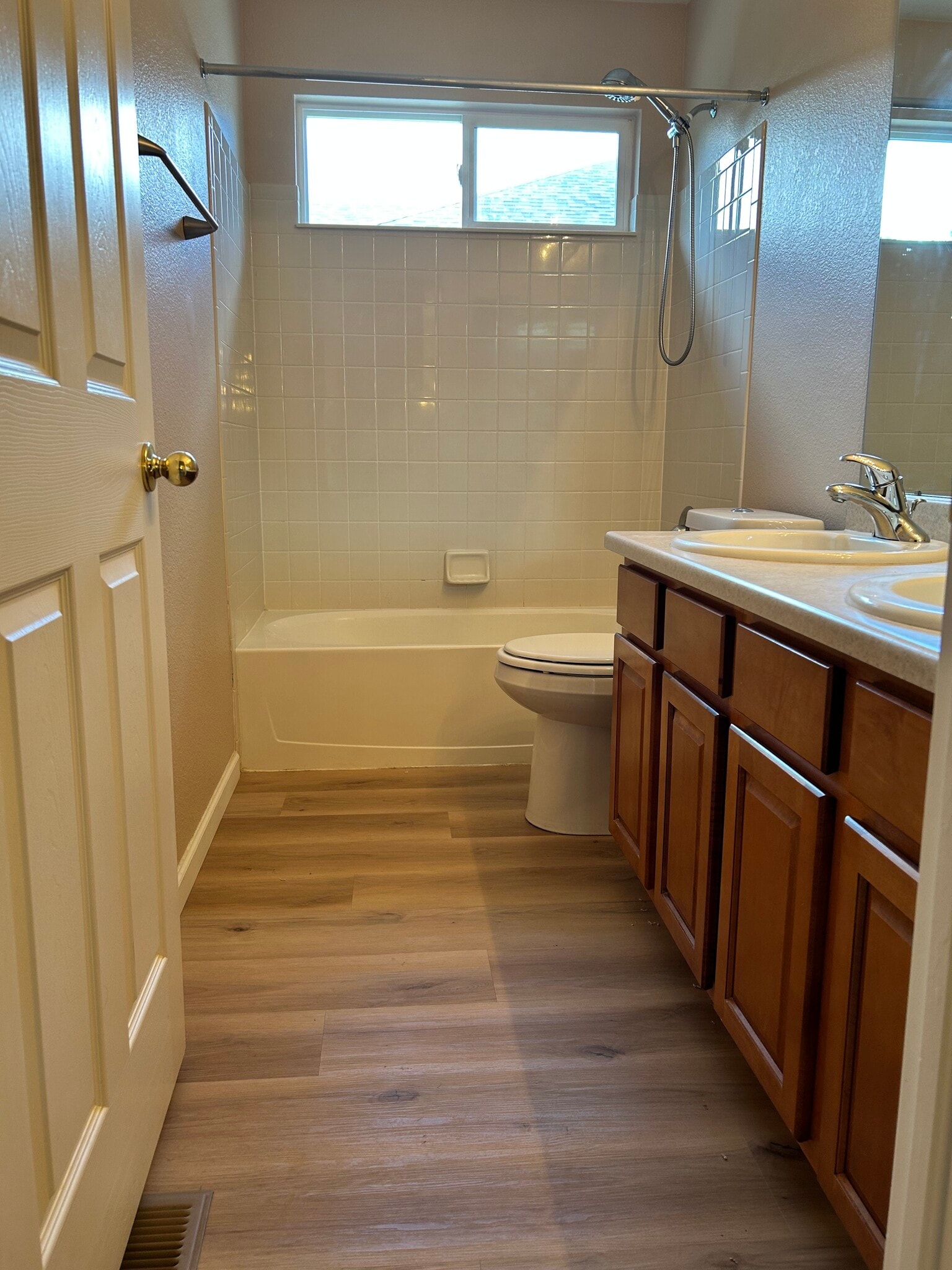 2nd Bathroom - 14263 Jared Ct