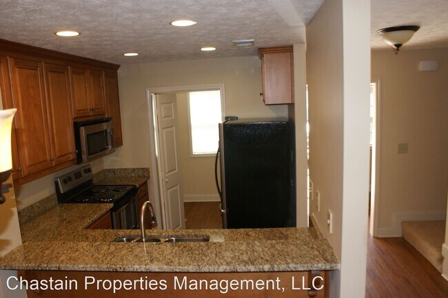 Building Photo - 2 br, 2.5 bath Apartment - 3714 Willis Rd.