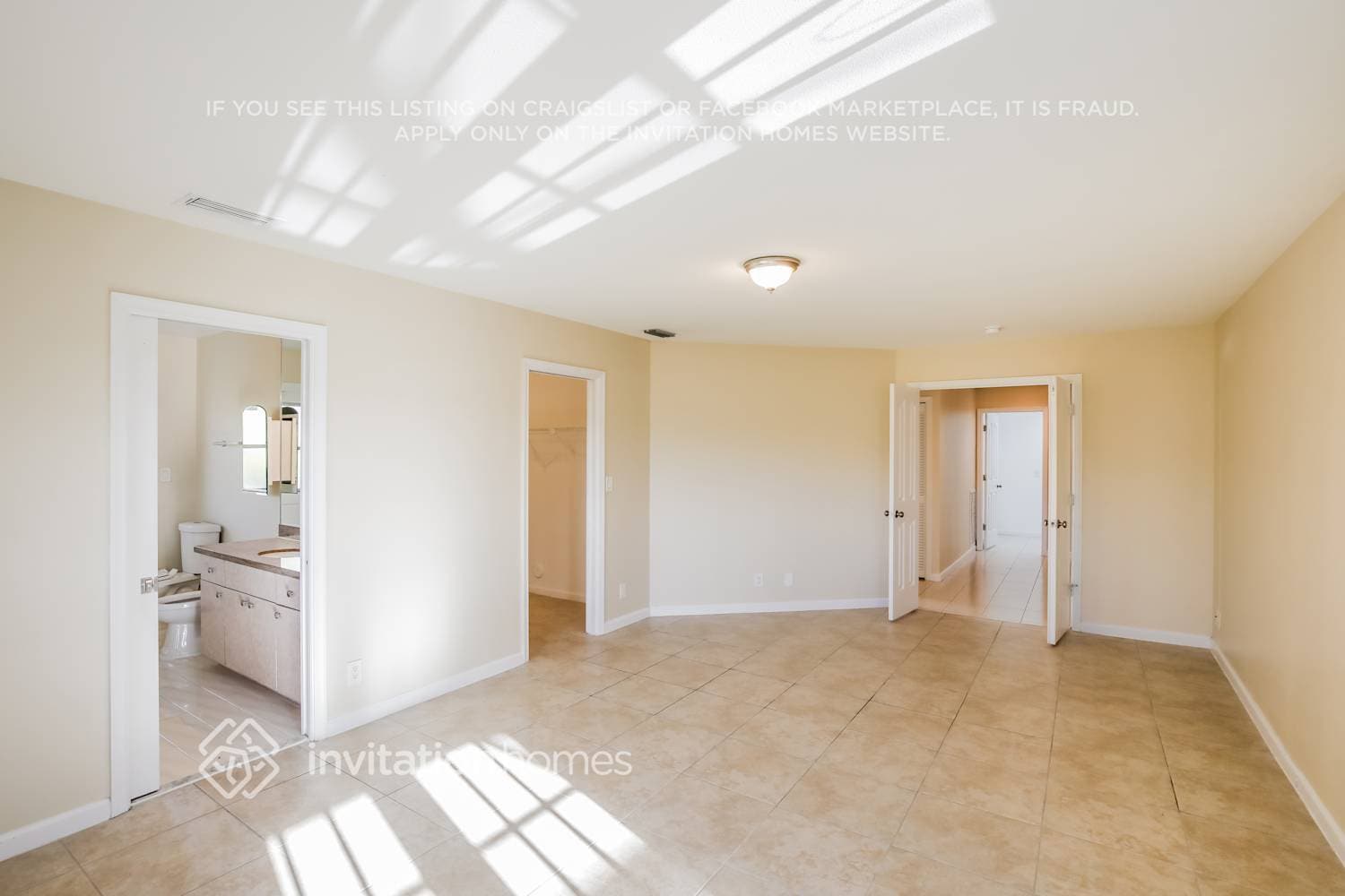 Building Photo - 8612 NW 79th St