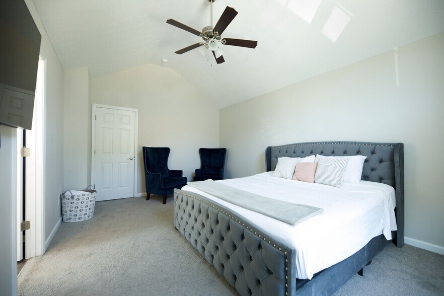 Building Photo - 6116 Citico River Ln