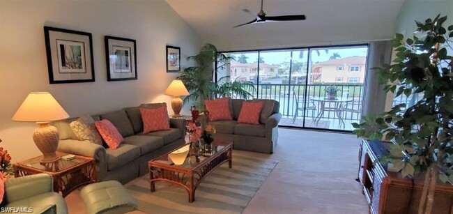 Building Photo - 4410 Chantelle Dr