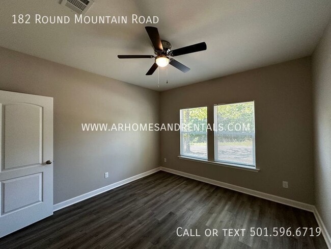 Building Photo - 182 Round Mountain Rd