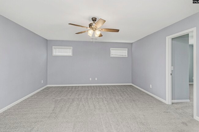 Building Photo - 728 Bustling Br Ln