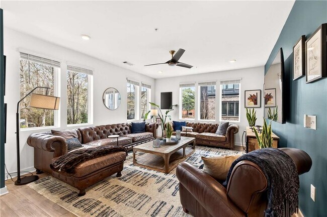 Building Photo - 377 Grant Cir SE