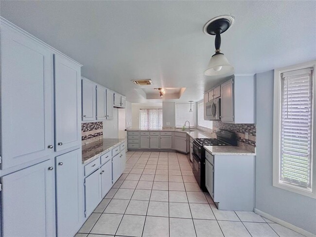 Building Photo - 18519 Sweetjasmine Ln