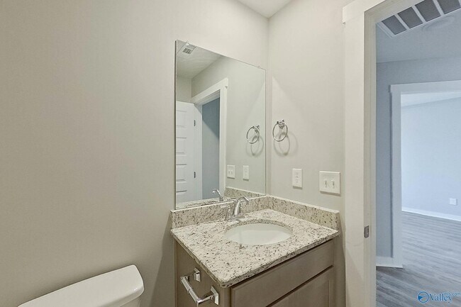 Building Photo - 6401 Upchurch Dr