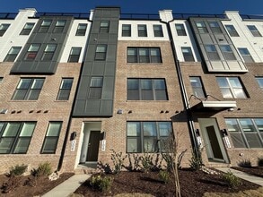 Building Photo - Stunning New Construction 2BD, 2.5BA Cary Townhome-Style Condo with a 1-Car Garage, EV Charging C...