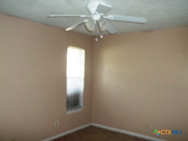 Building Photo - 1207 Ruiz Dr