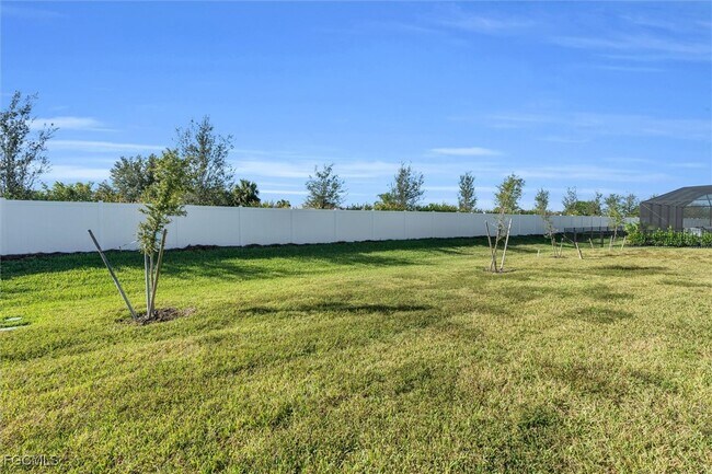 Building Photo - 14650 Cantabria Dr