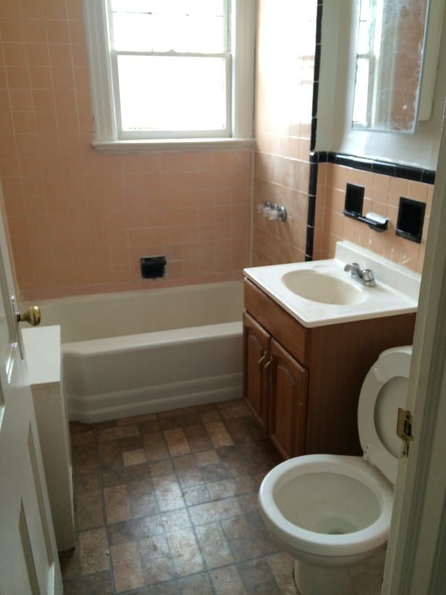 Building Photo - 217-219 Brookside Ave